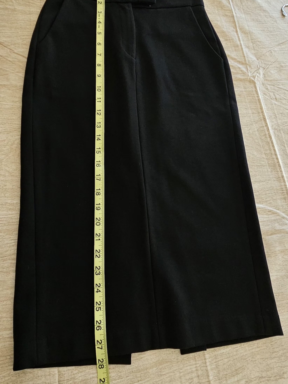 GBTSO Classic Black Midi Pencil Skirt with Pockets - Size XS - Picture 9 of 12